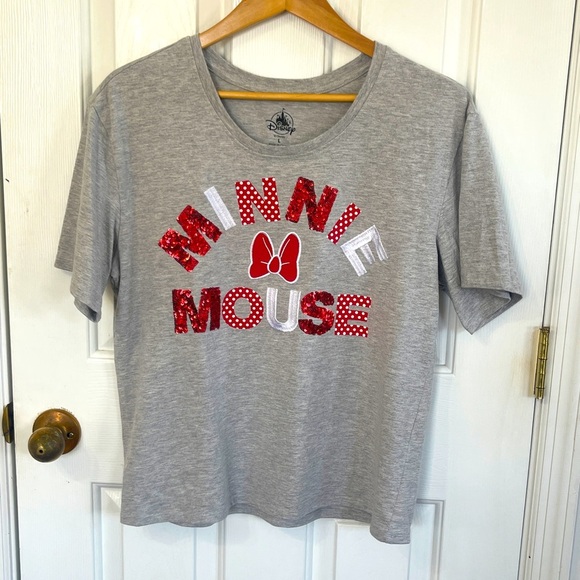 Disney Large Tshirt Embroidered Sparkle Minnie Mouse Red Sequin Bow - Picture 1 of 5